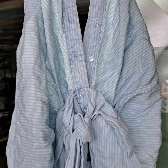 Womans Summer Top (Camisole?) - Picture 7 of 7